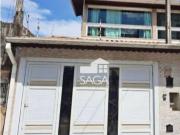 Casa com 3 dormitÃ³rios Ã venda, 180 mÂ² por R$...