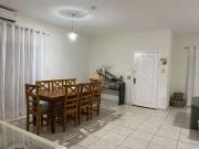 Casa com 3 dormitÃ³rios Ã venda, 233 mÂ² por R$...