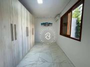 Casa com 3 dormitÃ³rios Ã venda, 83 mÂ² por R$...