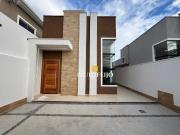 Casa com 3 dormitÃ³rios Ã venda, 93 mÂ² por R$...