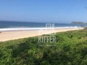 Casa na Quadra da Praia de Jaconé – 3 Quartos, Suíte e...