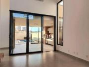 Casa com 3 dormitórios à venda, 197 m² por R$...