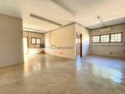 Casa com 3 dormitórios 1 suíte 8 vagas próximo ao Metrô...