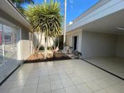 Casa com 3 dormitórios, 218 m² venda por R$ 2.100.000 ou...