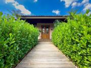 Casa com 3 dormitórios, 400 m² venda por R$ 2.200.000,00...