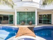 Casa com 3 dormitórios, 414 m², à venda por R$ 3.800.000...