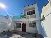 Casa com 3 dormitórios à venda, 100 m² por R$ 580.000,00...