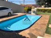 Casa com 3 dormitórios à venda, 104 m² por R$ 470.000,00...