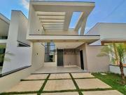 Casa com 3 dormitórios à venda, 105 m² por R$...