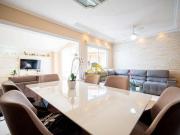 Casa com 3 dormitórios à venda, 106 m² por R$ 650.000,00...