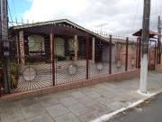 Casa com 3 dormitórios à venda, 110 m² por R$ 310.000,00...