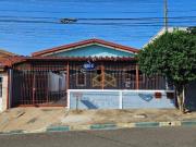 Casa com 3 dormitórios à venda, 110 m² por R$ 425.000,00...