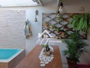 Casa com 3 dormitórios à venda, 110 m² por R$ 470.000,00...