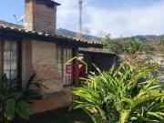 Casa com 3 dormitórios à venda, 110 m² por R$ 840.000...