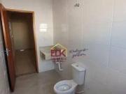 Casa com 3 dormitórios à venda, 111 m² por R$ 445.000...