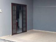 Casa com 3 dormitórios à venda, 111 m² por R$ 550.000...