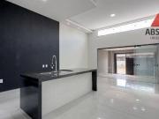 Casa com 3 dormitórios à venda, 112 m² por R$ 560.000,00...