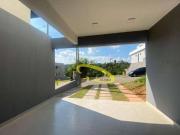 Casa com 3 dormitórios à venda, 114 m² por R$ 670.000,00...