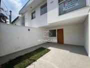 Casa com 3 dormitórios à venda, 115 m² por R$ 699.000,00...