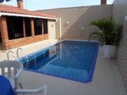 Casa com 3 dormitórios à venda, 117 m² por R$ 620.000,00...