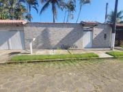 Casa com 3 dormitórios à venda, 120 m² por R$ 450.000...