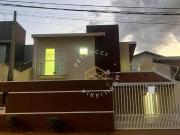 Casa com 3 dormitórios à venda, 120 m² por R$ 840.000,00...