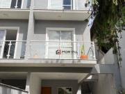 Casa com 3 dormitórios à venda, 124 m² por R$ 700.000,00...