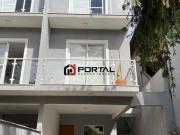 Casa com 3 dormitórios à venda, 124 m² por R$ 700.000,00...