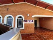 Casa com 3 dormitórios à venda, 124 m² por R$ 820.000,00...