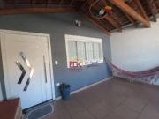 Casa com 3 dormitórios à venda, 125 m² por R$ 280.000,00...