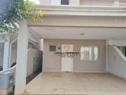 Casa com 3 dormitórios à venda, 126 m² por R$ 650.000...