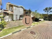 Casa com 3 dormitórios à venda, 127 m² por R$ 609.000,00...