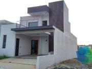 Casa com 3 dormitórios à venda, 128 m² por R$ 850.000,00...