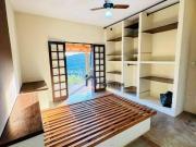 Casa com 3 dormitórios à venda, 130 m² por R$...