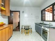 Casa com 3 dormitórios à venda, 130 m² por R$ 550.000,00...