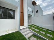 Casa com 3 dormitórios à venda, 130 m² por R$ 560.000,00...