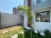 Casa com 3 dormitórios à venda, 130 m² por R$ 560.000,00...