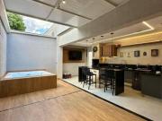 Casa com 3 dormitórios à venda, 130 m² por R$ 640.000...