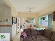 Casa com 3 dormitórios à venda, 130 m² por R$ 680.000,00...