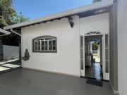 Casa com 3 dormitórios à venda, 130 m² por R$ 890.000,00...