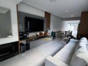 Casa com 3 dormitórios à venda, 130 m² por R$ 980.000,00...