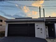 Casa com 3 dormitórios à venda, 131 m² por R$ 750.000,00...