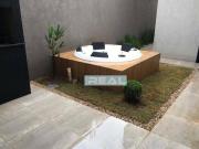 Casa com 3 dormitórios à venda, 133 m² por R$ 930.000,00...