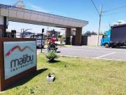 Casa com 3 dormitórios à venda, 135 m² por R$...