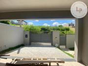 Casa com 3 dormitórios à venda, 135 m² por R$... Casa com 3 dormitórios à venda, 135 m² por R$...