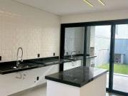 Casa com 3 dormitórios à venda, 136 m² por R$ 940.000...