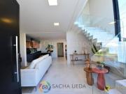 Casa com 3 dormitórios à venda, 137 m² por R$...