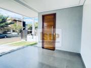 Casa com 3 dormitórios à venda, 140 m² por R$...