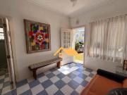 Casa com 3 dormitórios à venda, 140 m² por R$...