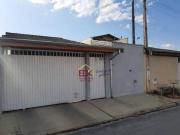 Casa com 3 dormitórios à venda, 140 m² por R$ 330.000,00...